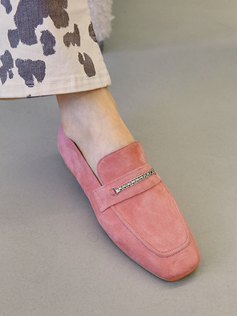 Mrc098 Chain Loafer (Pink Suede)