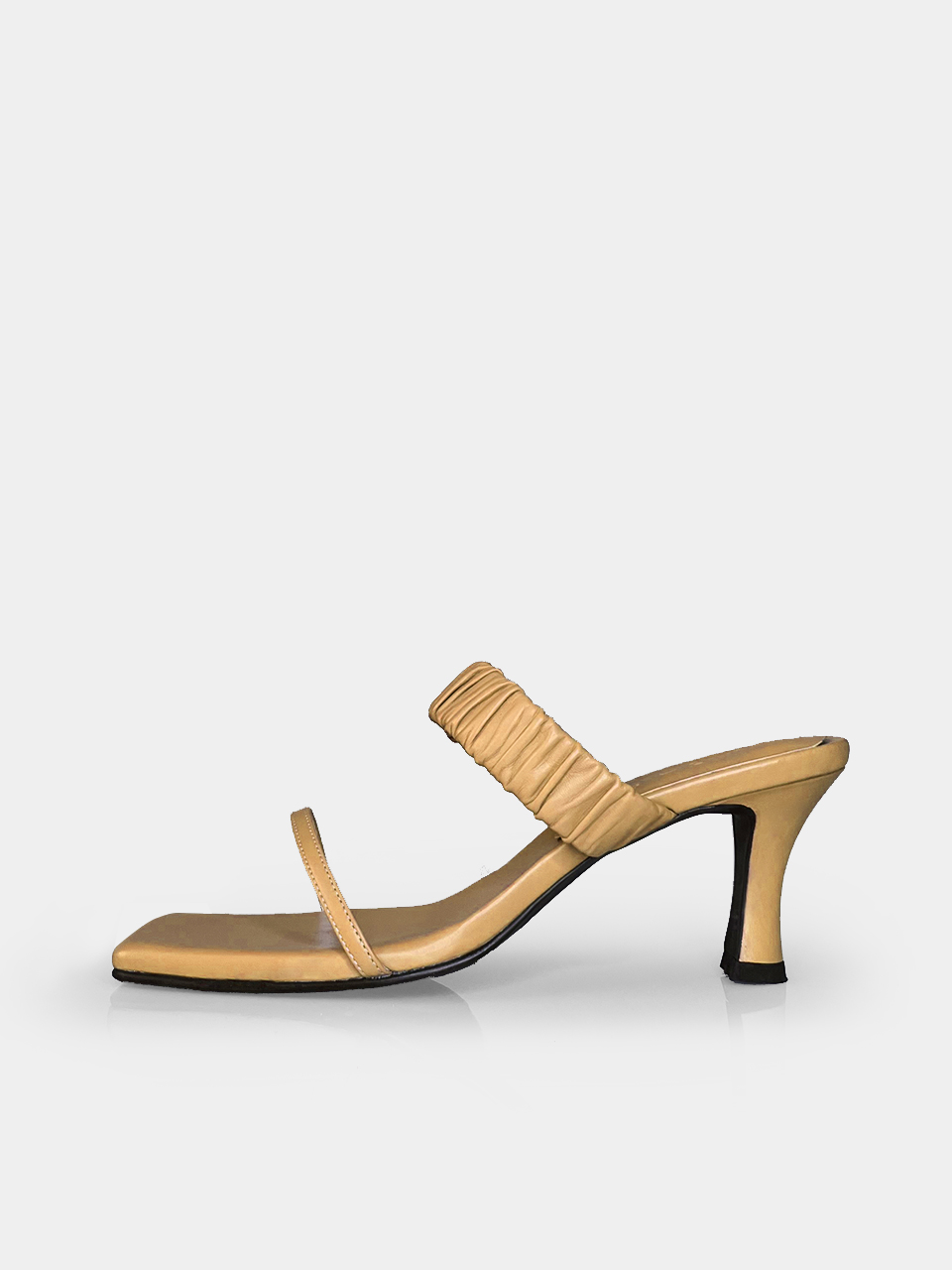 [Out of stock] Mrc087 Shirring Sandal (Butter)